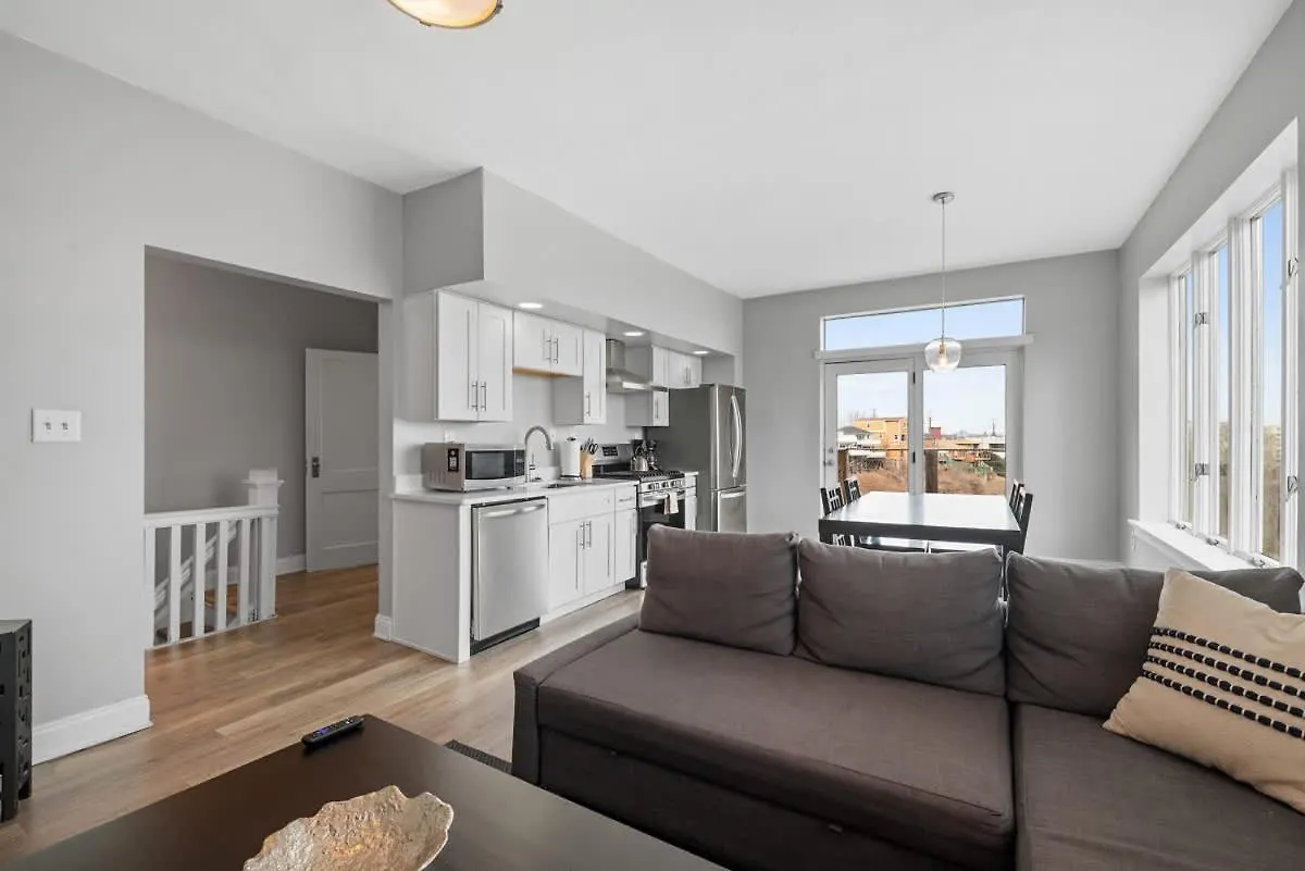 Apartment Pittsburgh Skyline Views - Luxury 1 Bedroom
