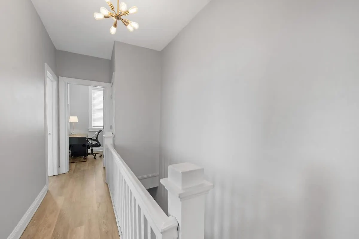 Apartment Pittsburgh Skyline Views - Luxury 1 Bedroom USA